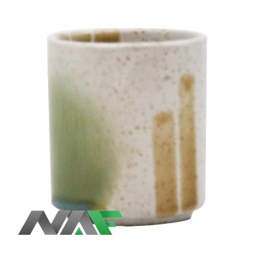 TAZA BLANCA CON VERDE DE TE